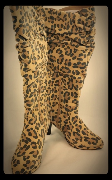 HOT IN HOLLYWOOD knee high slouchy leather boots - Picture 3 of 11